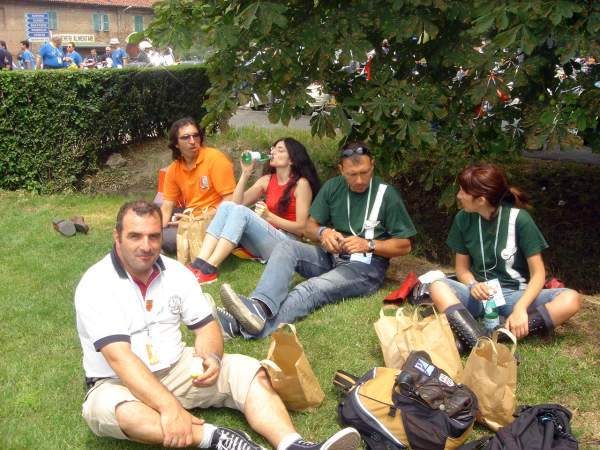 PicNic avec les amis Sardes.JPG